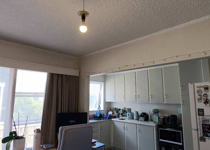  at 2/23 View Road, Mount Eden, Auckland City, Auckland