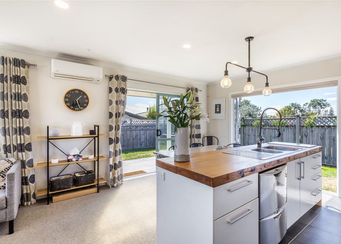  at 4 Aubrey Crescent, Rainbow Point, Taupo