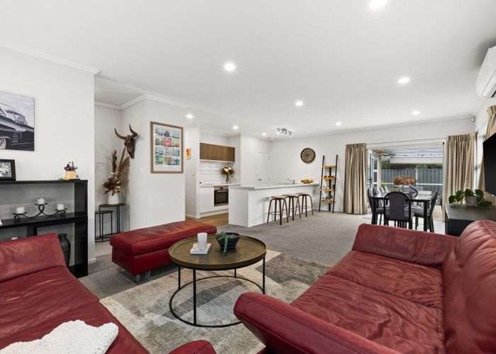  at 19 Drake Crescent, Te Awa, Napier, Hawke's Bay