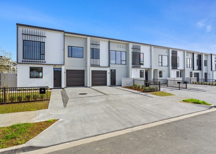 at 104C Pepene Avenue, Takanini, Auckland