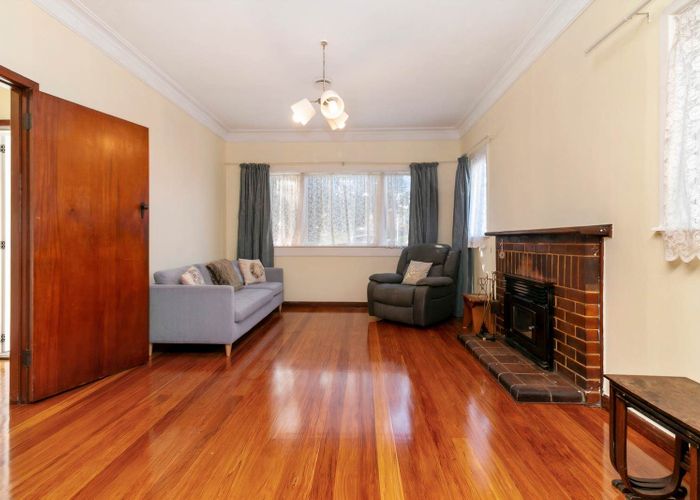  at 17 Carlton Street, Hillsborough, Auckland City, Auckland