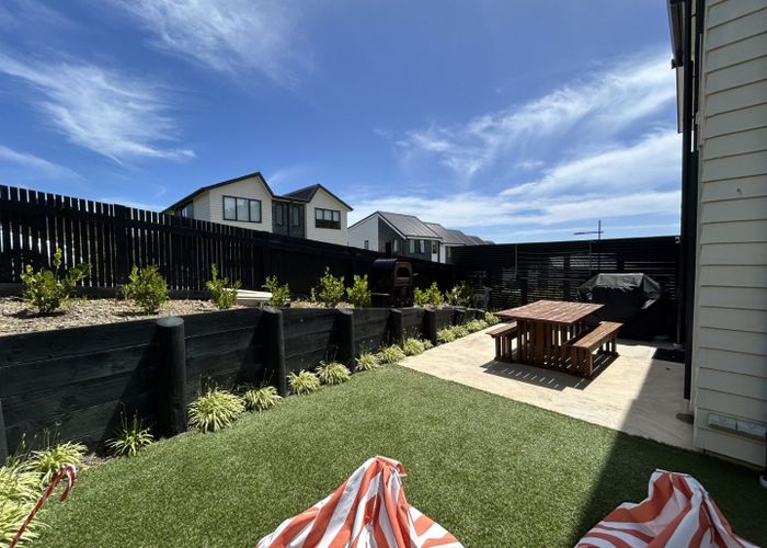  at 20 Oakum Road, Whitby, Porirua, Wellington