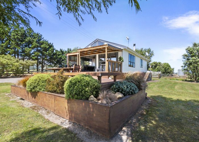  at 156 Williams Road, Tokomaru