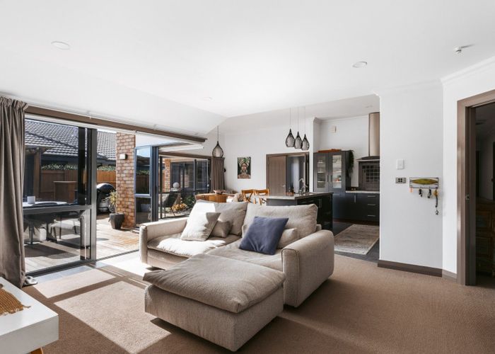  at 582 Gloucester Road, Papamoa, Tauranga, Bay Of Plenty