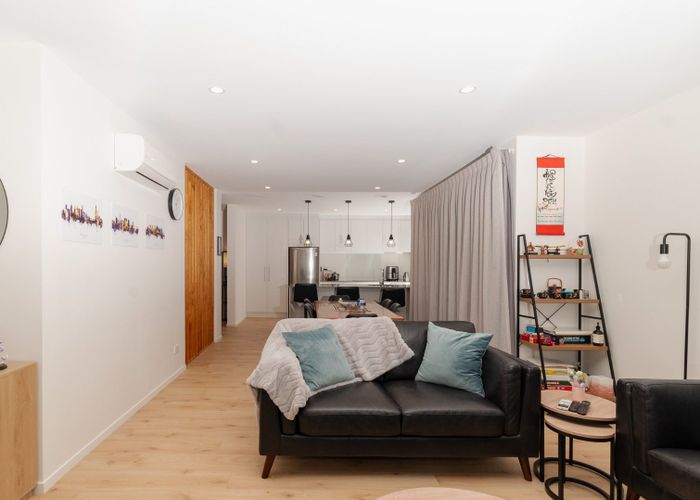  at 23 Cessna Crescent, Mangere, Auckland
