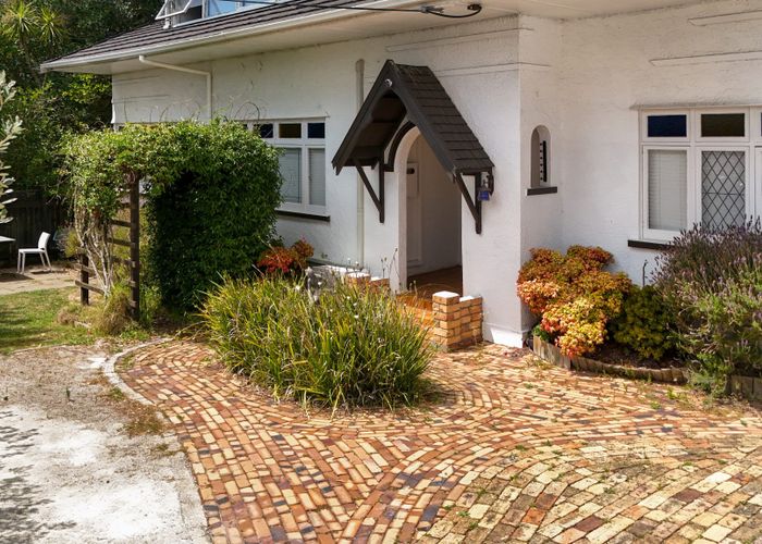  at 36 Rangatira Road, Birkenhead, Auckland