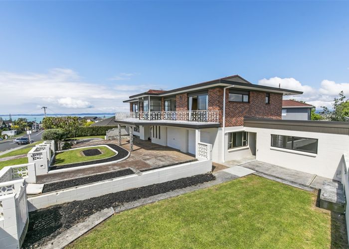  at 71 Mellons Bay Road, Mellons Bay, Auckland