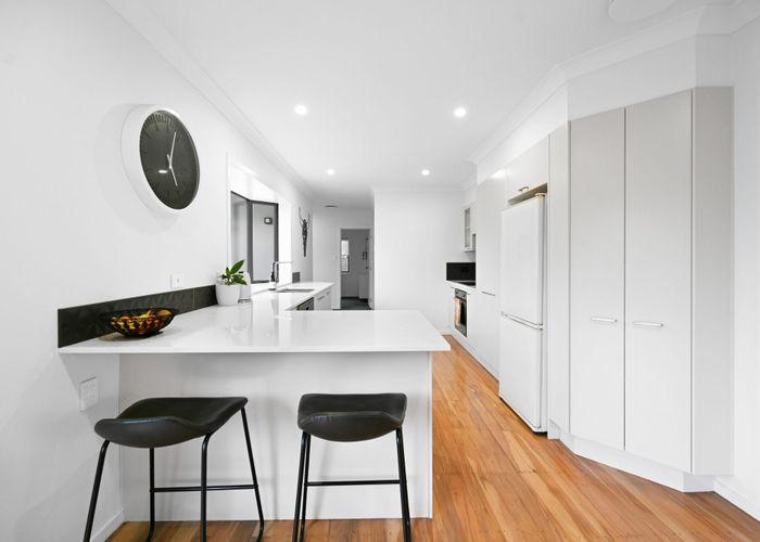  at 2/112 Beerescourt Road, Beerescourt, Hamilton, Waikato