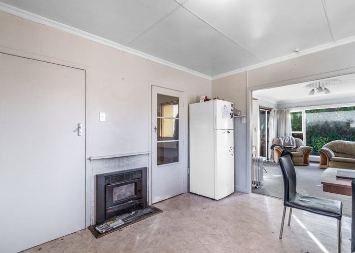  at 44 Kowhai Avenue, Hargest, Invercargill, Southland