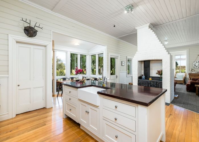  at 357 Hook School Road, Makikihi, Waimate, Canterbury