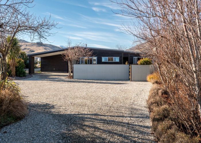  at 10 Herries Lane, Lake Hayes, Queenstown