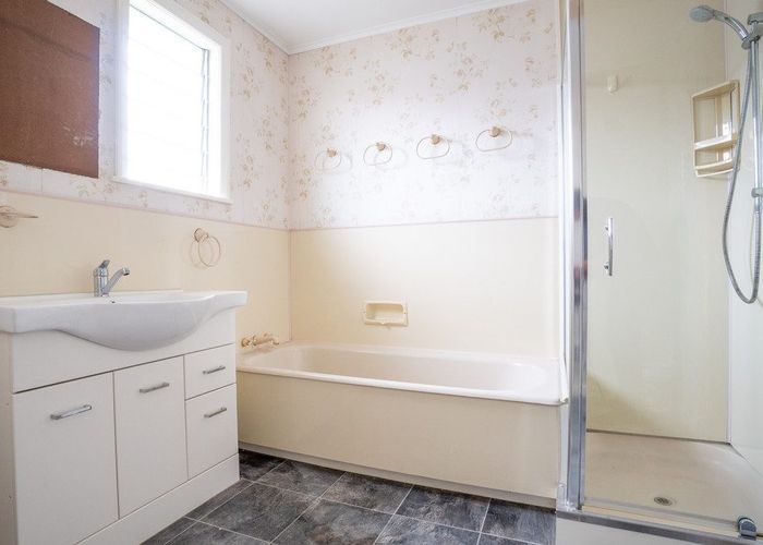  at 43 Leeds Street, Milson, Palmerston North, Manawatu / Whanganui