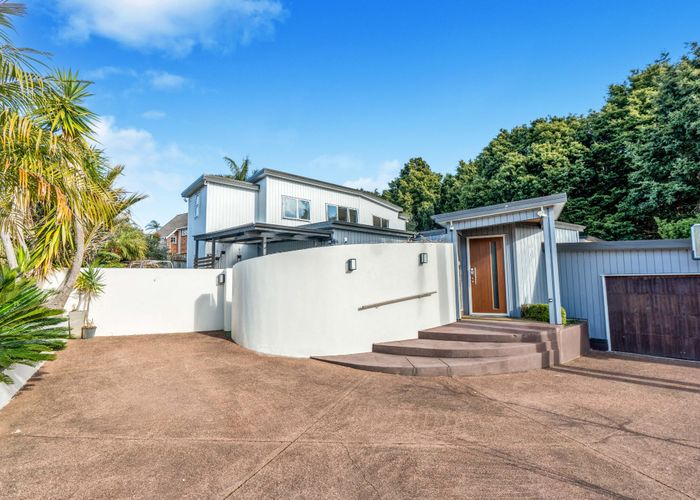  at 8 Silkwood Grove, Totara Heights, Auckland