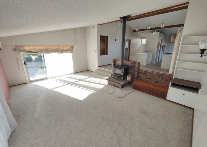  at 65 Nevada Road, Silverdale, Hamilton