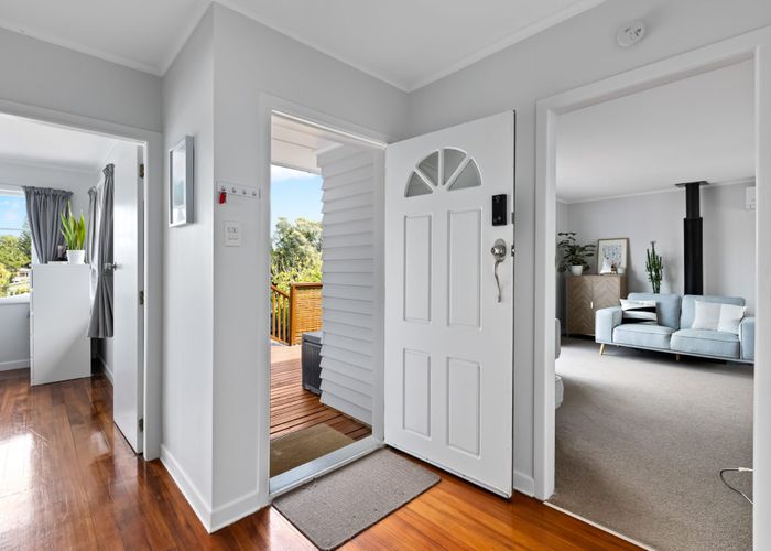  at 15 Gill Avenue, Te Atatu Peninsula, Auckland