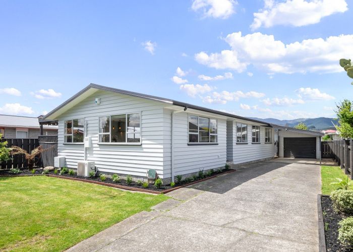  at 4 Harvard Grove, Totara Park, Upper Hutt