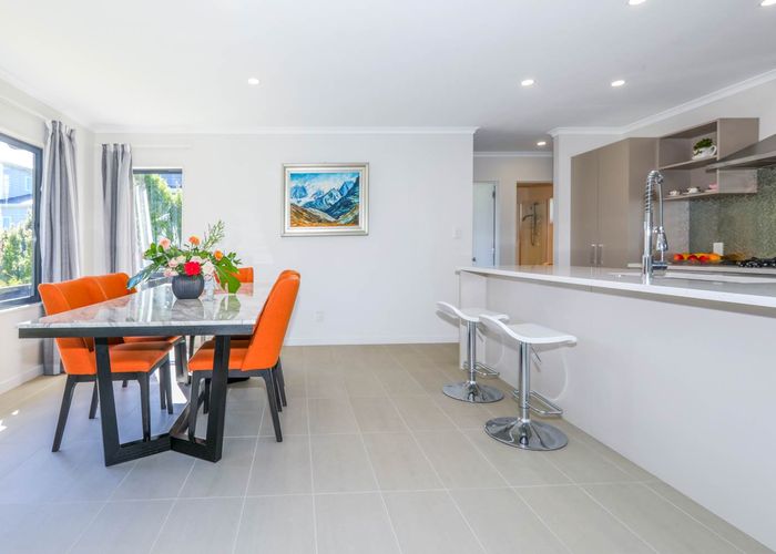  at 8 Joseph Street, Flat Bush, Auckland