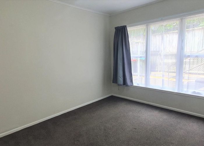  at 8D Fairleigh Ave, Mount Albert, Auckland City, Auckland