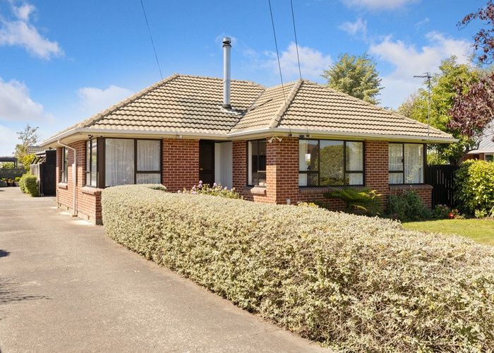  at 1/104 Philpotts Road, Mairehau, Christchurch