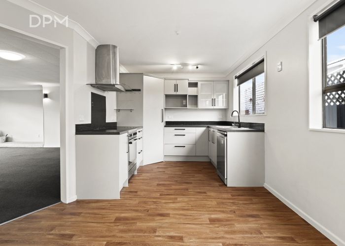  at 52 Victoria Road, Saint Kilda, Dunedin, Otago