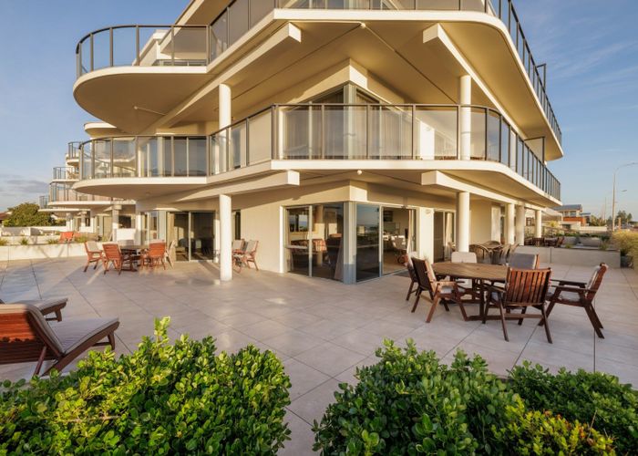 For sale 208/178 Marine Parade, Mount Maunganui, Tauranga, Bay Of