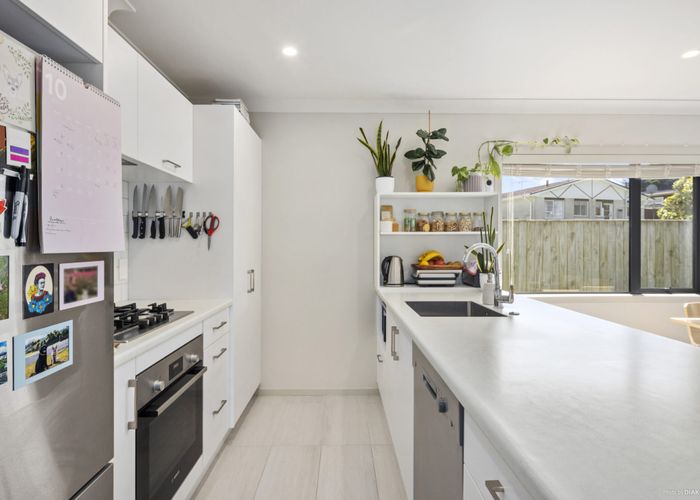  at 43 Brindle Way, Newlands, Wellington