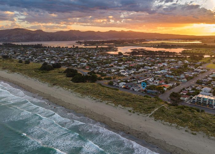  at 278 Marine Parade, New Brighton, Christchurch