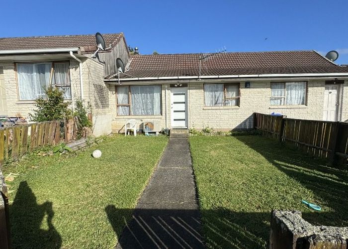  at 2/42 Bertrand Rd, Mount Wellington, Auckland City, Auckland