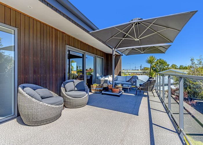  at 19 Abbotts Place, Avonhead, Christchurch City, Canterbury