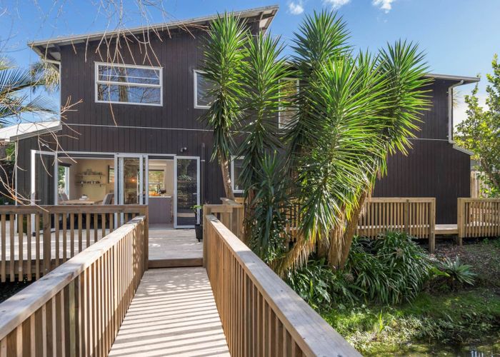  at 12 Blakewell Place, Beachlands, Manukau City, Auckland
