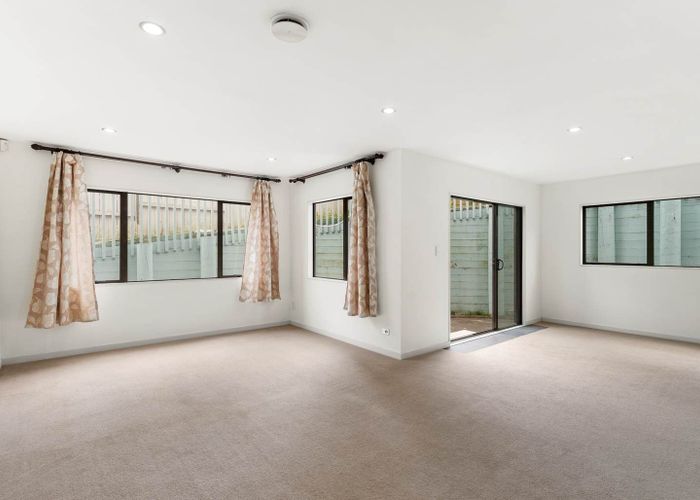  at 7 Lambir Place, Albany, North Shore City, Auckland