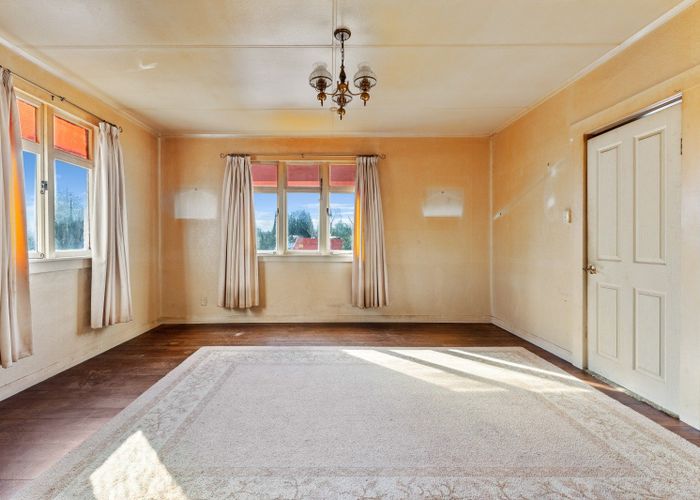  at 5 Mitchell Street, Aramoho, Whanganui