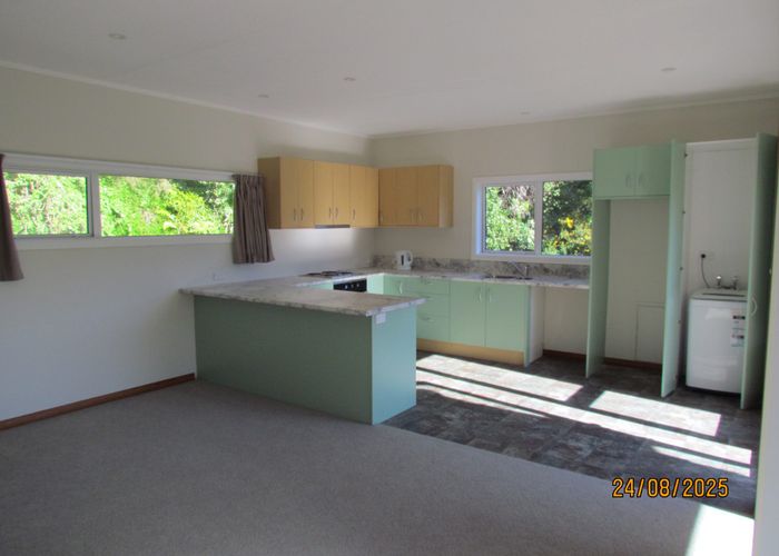  at 8b Vancouver St, Kingston, Wellington, Wellington