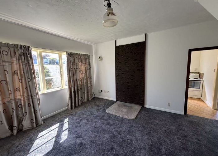  at 2 Glentui Road, Mount Albert, Auckland City, Auckland