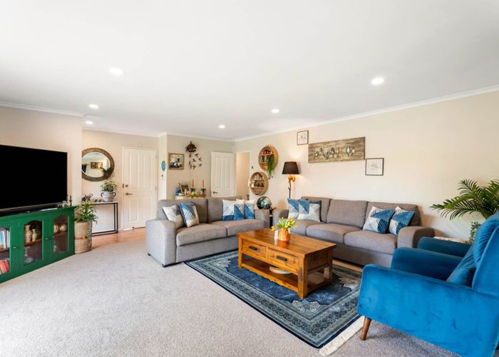  at 52 Wattle Farm Road, Wattle Downs, Manukau City, Auckland