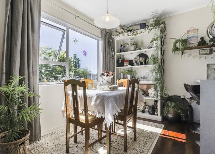  at 33 Greenhaven Ave, Papakura, Papakura, Auckland