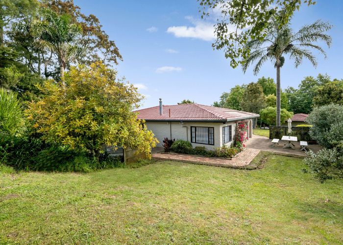  at 17B Gracechurch Drive, Flat Bush, Manukau City, Auckland