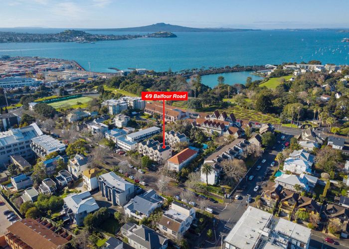  at 4/9 Balfour Road, Parnell, Auckland