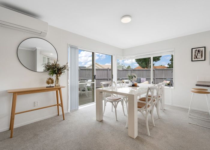  at 19 Montecito Place, Golflands, Manukau City, Auckland