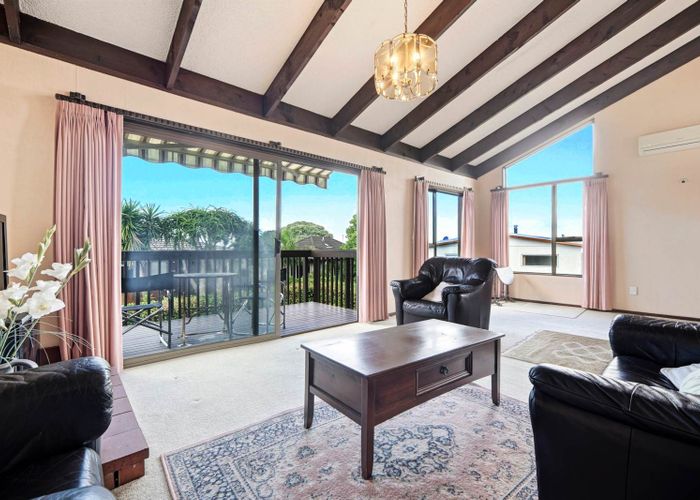  at 87D Aberdeen Road, Castor Bay, North Shore City, Auckland