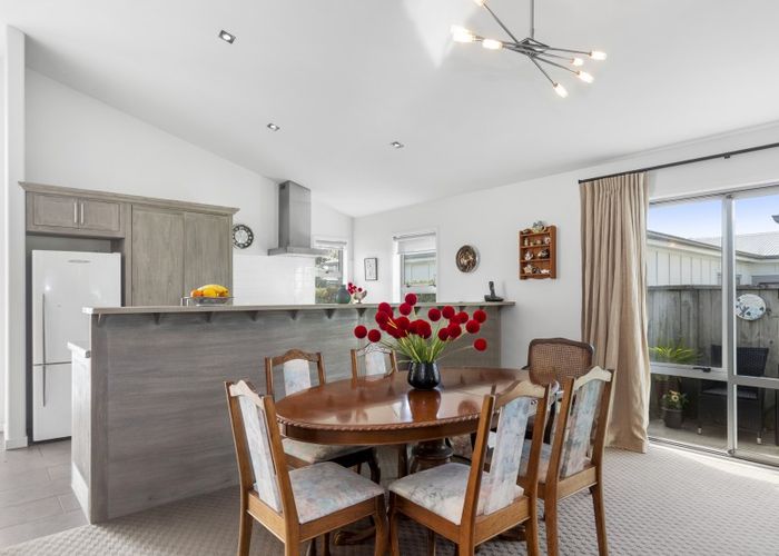  at 1 Lennon Way, Papamoa Beach, Papamoa