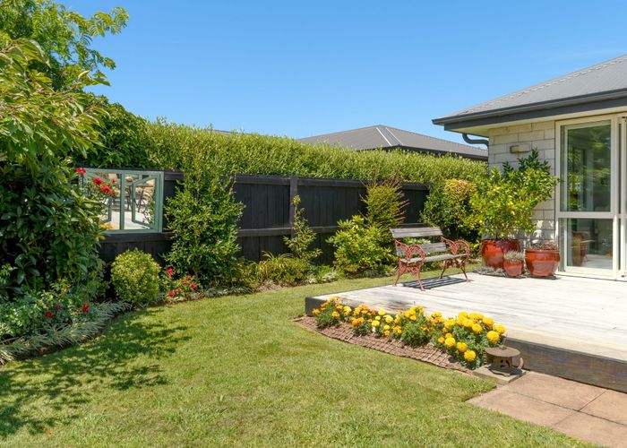  at 18 Oakwood Way, Papamoa Beach, Papamoa