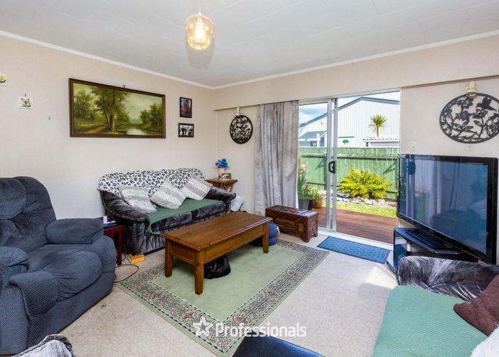  at 9B Denver Grove, Totara Park, Upper Hutt, Wellington
