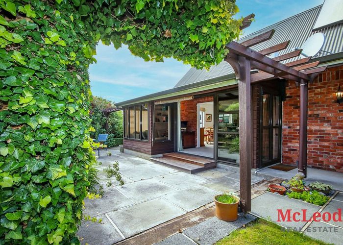  at 18 Cameron Street, Ashburton, Ashburton