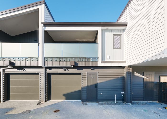  at 143-147 Carlisle Road, Northcross, North Shore City, Auckland