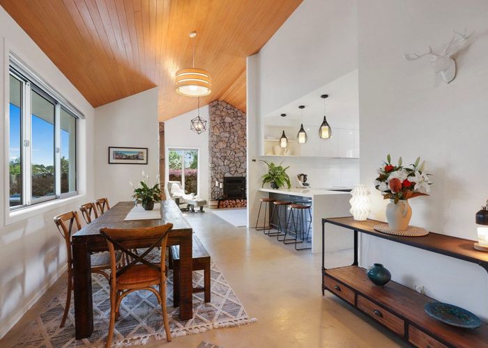  at 21 Carter Road, Oratia, Waitakere City, Auckland