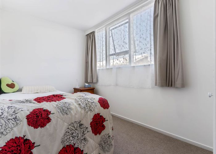  at 1/4 Hutchinson Avenue, New Lynn, Auckland