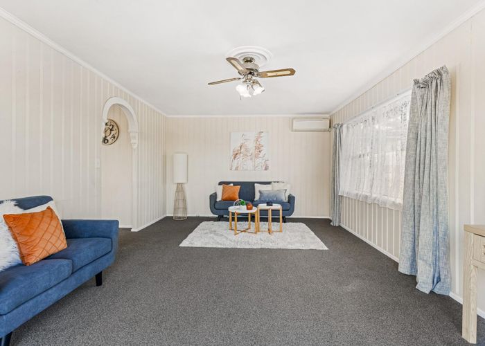  at 1/3 Allington Road, Massey, Auckland