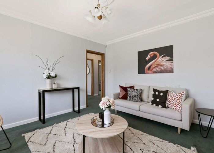  at 140 Main Road, Wainuiomata, Lower Hutt, Wellington