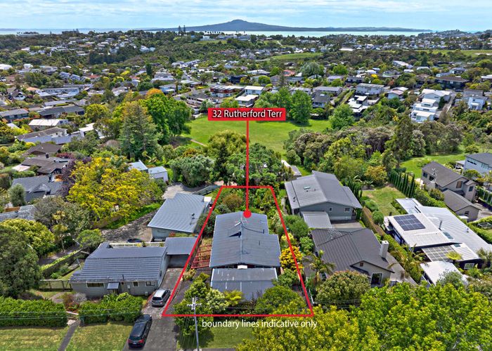  at 32 Rutherford Terrace, Meadowbank, Auckland City, Auckland